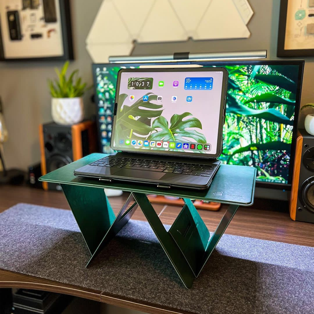 iSwift Pi foldable laptop desk for WFH