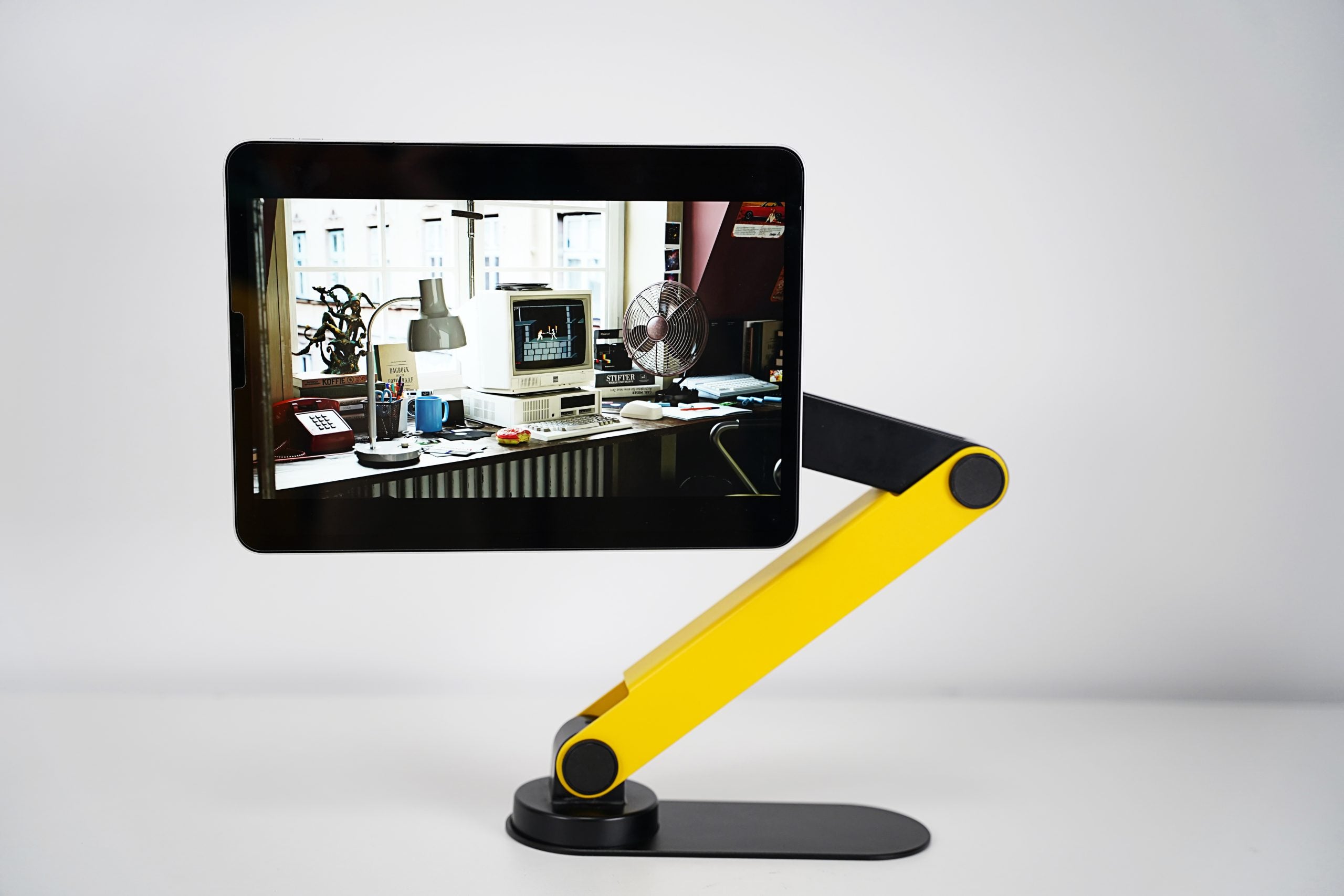 iSwift RoboArm Omni-Directional Mount for iPad or Phone