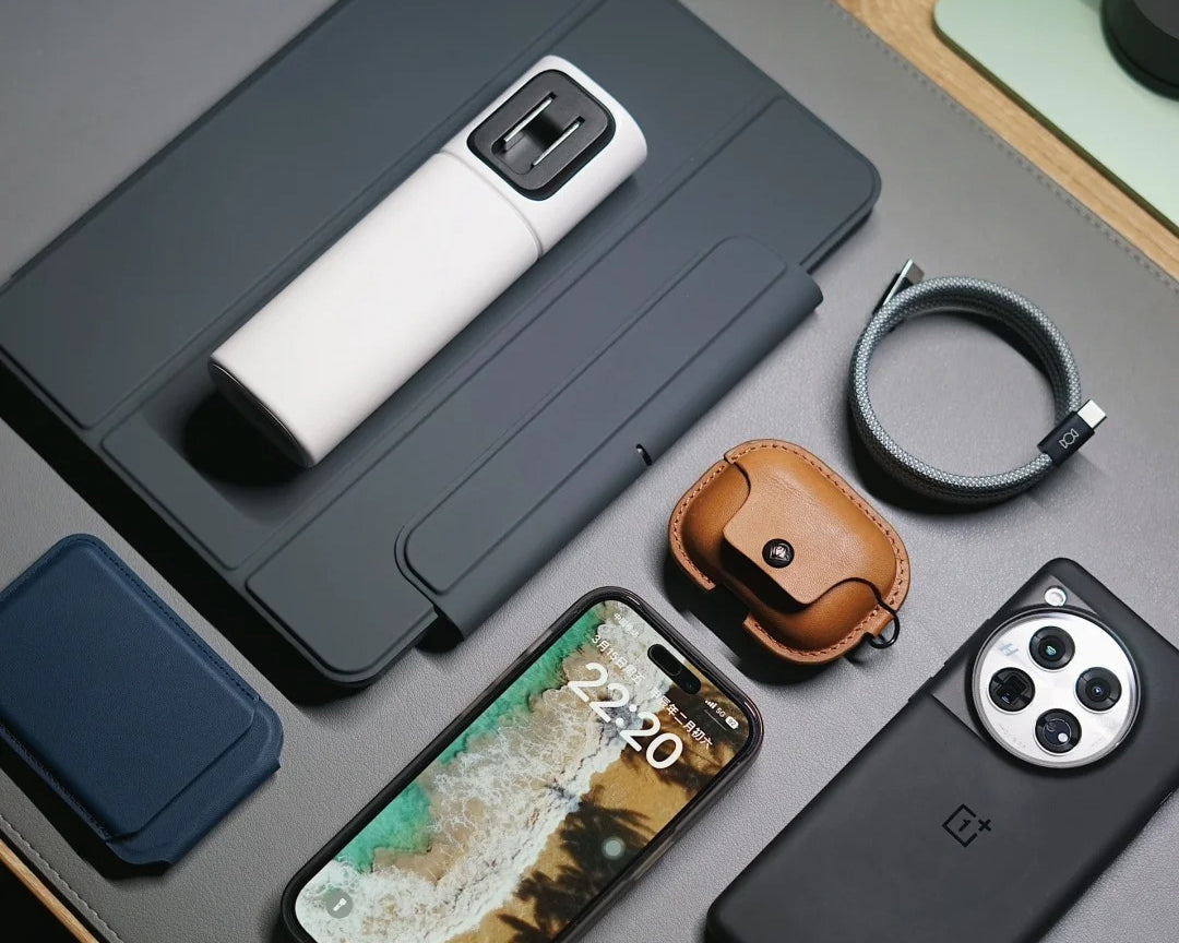 Top 5 EDC Gadgets to Simplify Your Life