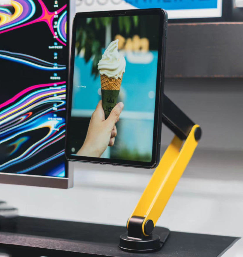 iSwift RoboArm iPad holder for work setup