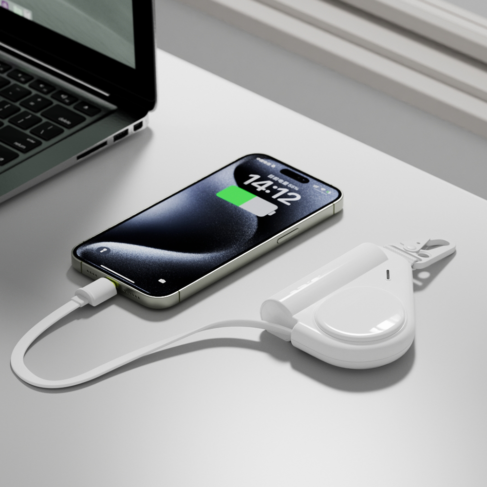 FansDreams MChaos wearable power bank with retractable cable